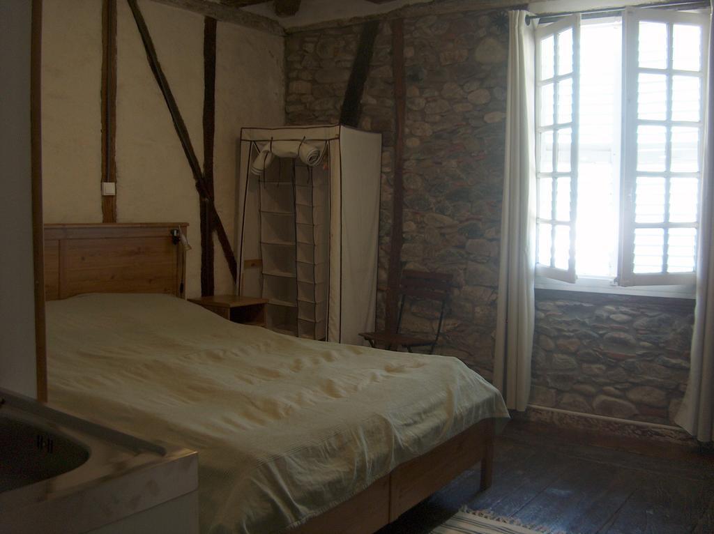Le Petit Chat Beaulieu-sur-Dordogne Rum bild